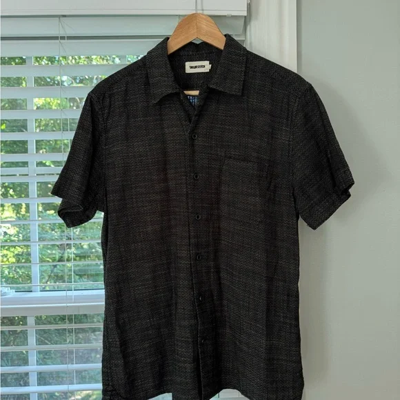 The Hawthorne Taylor Stitch Black Geometric Short Sleeve Shirt - Picture 6 of 10